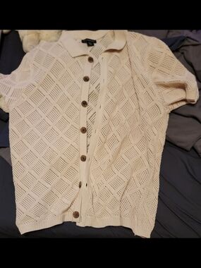 Men's Cream Short-Sleeve Knit Button-Down Shirt